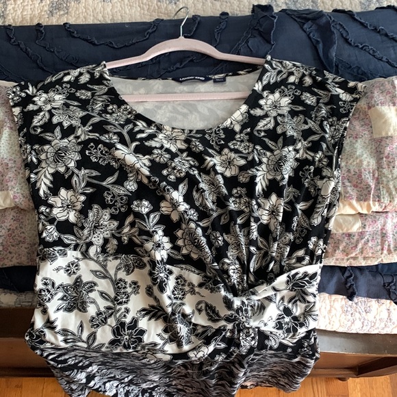 Landsend scoop neck midi dress with ruched waistband. Size medium Tall. - Picture 8 of 8